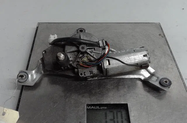 Moteur essuie-glace ar gauche Nissan ALMERA II (N16) 1.5 dci (2003-2006) occasion