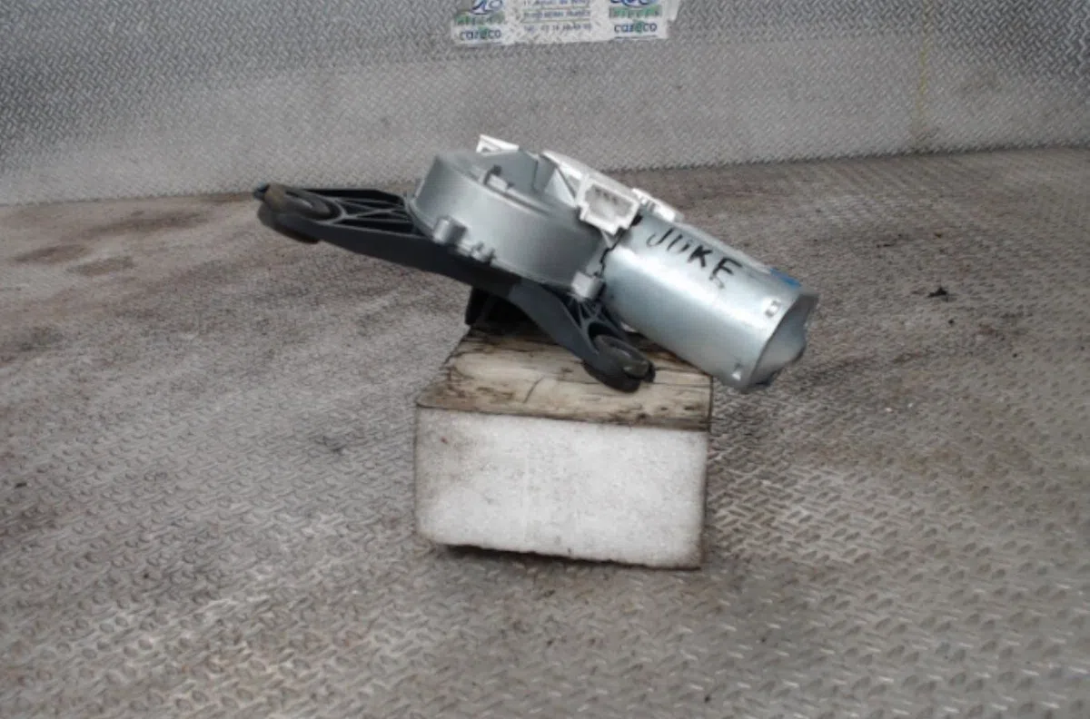 Moteur essuie-glace ar gauche Nissan JUKE (F15) 1.2 dig-t (2014) occasion