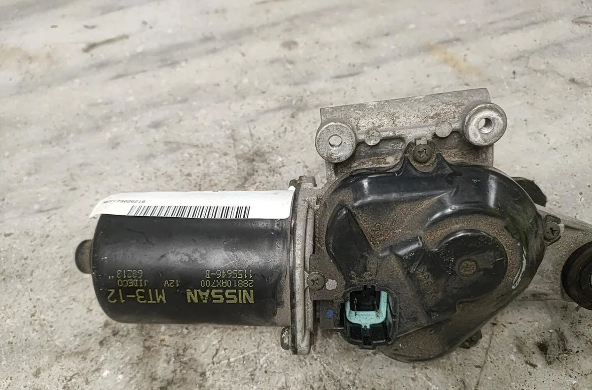 Moteur essuie-glace ar gauche NISSAN MICRA 3 PHASE 2 occasion