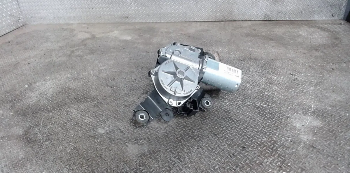 Moteur essuie-glace ar gauche NISSAN QASHQAI 2  QASHQAI 2 PHASE 2 occasion