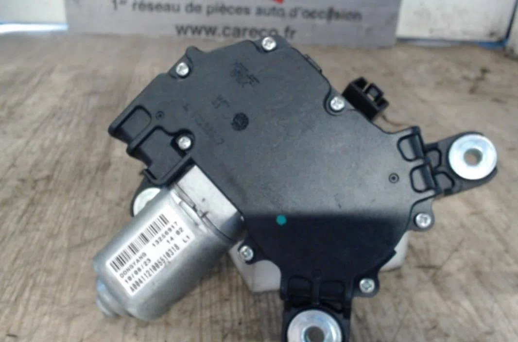Moteur essuie-glace ar gauche OPEL ASTRA J  ASTRA J PHASE 1 occasion