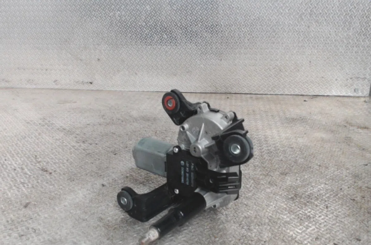 Moteur essuie-glace ar gauche Opel ASTRA J GTC 2.0 cdti (08) (2011-2015) occasion
