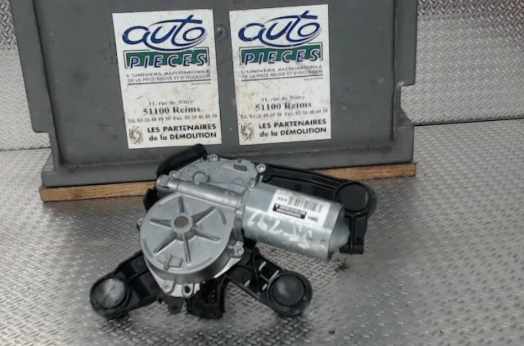 Moteur essuie-glace ar gauche PEUGEOT 2008 1  2008 1 PHASE 1 occasion