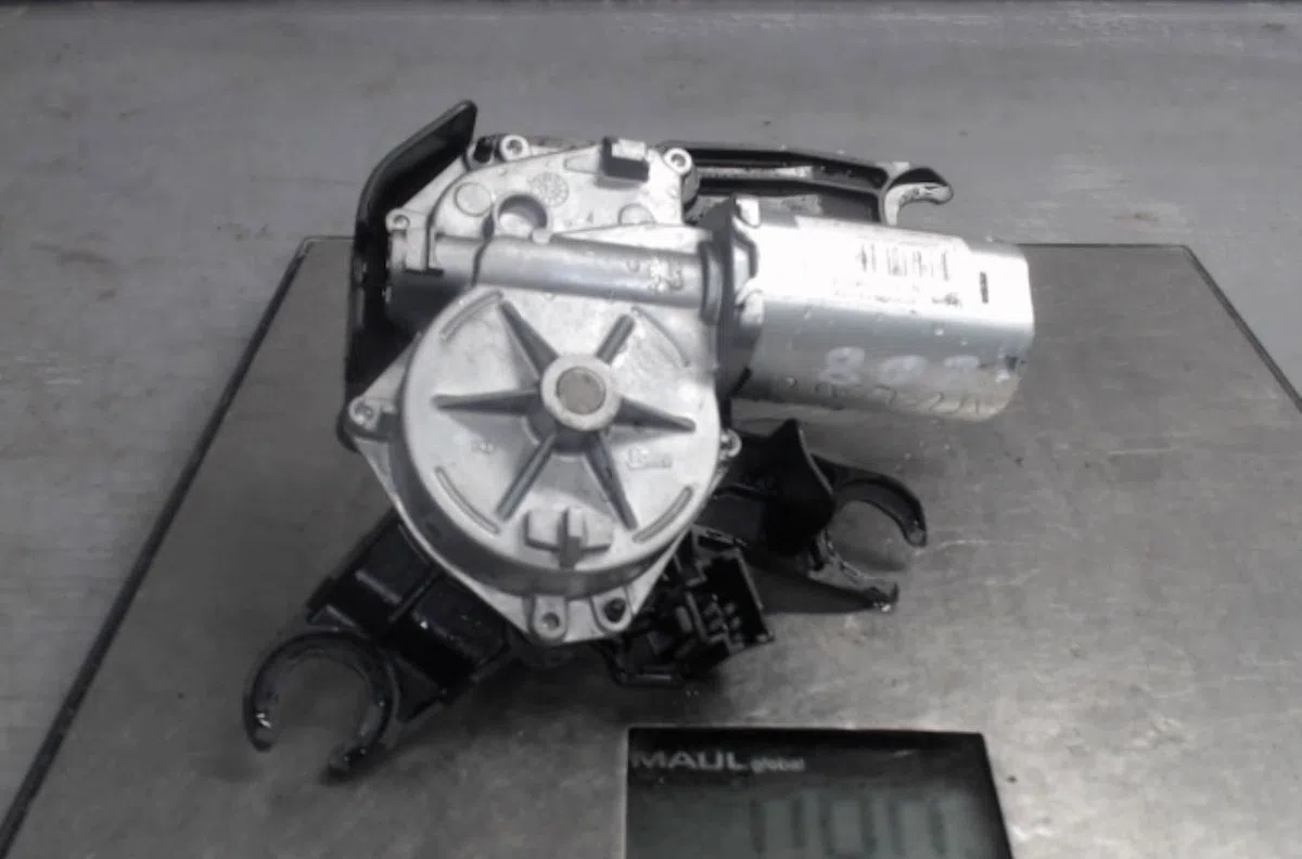 Moteur essuie-glace ar gauche Peugeot 208 I (CA_, CC_) 1.2 vti 68 - puretech 68 (2016) 5 portes occasion