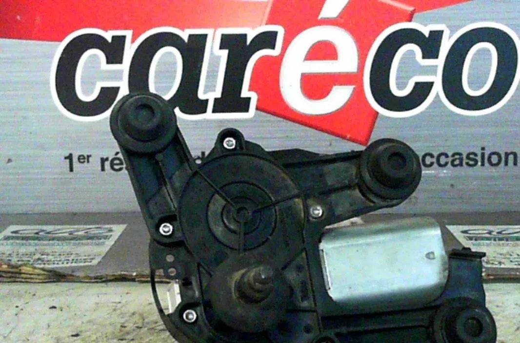 Moteur essuie-glace ar gauche Peugeot 308 I (4A_, 4C_) 1.6 hdi (2007-2014) 5 portes occasion