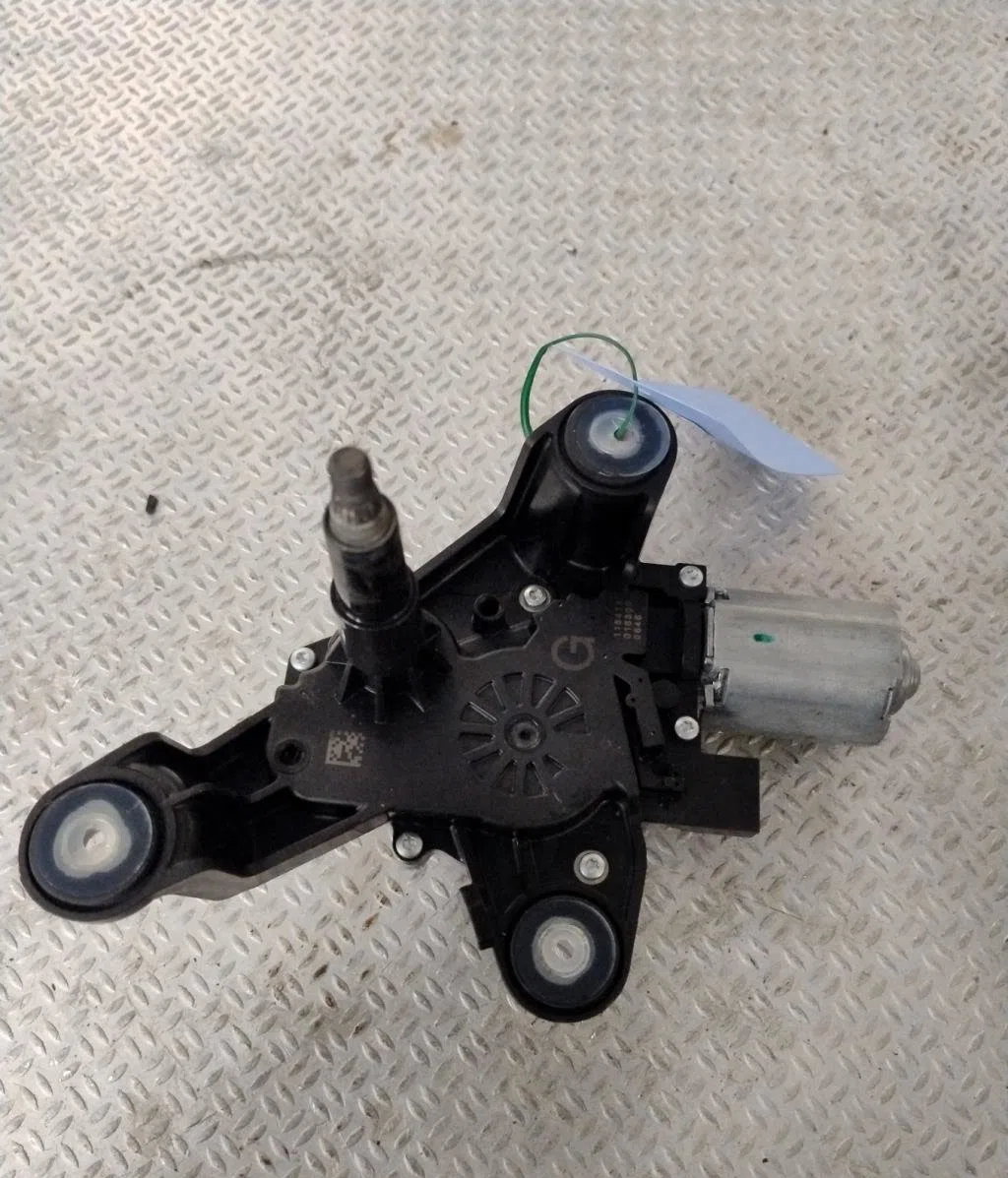 Moteur essuie-glace ar gauche PEUGEOT 5008 2  5008 2 PHASE 1 occasion