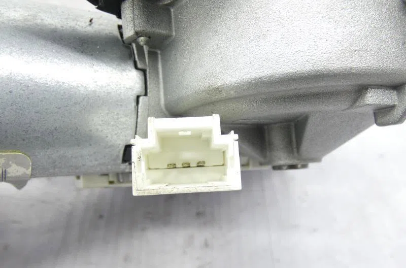 Moteur essuie-glace ar gauche RENAULT CLIO 3 PHASE 2 occasion