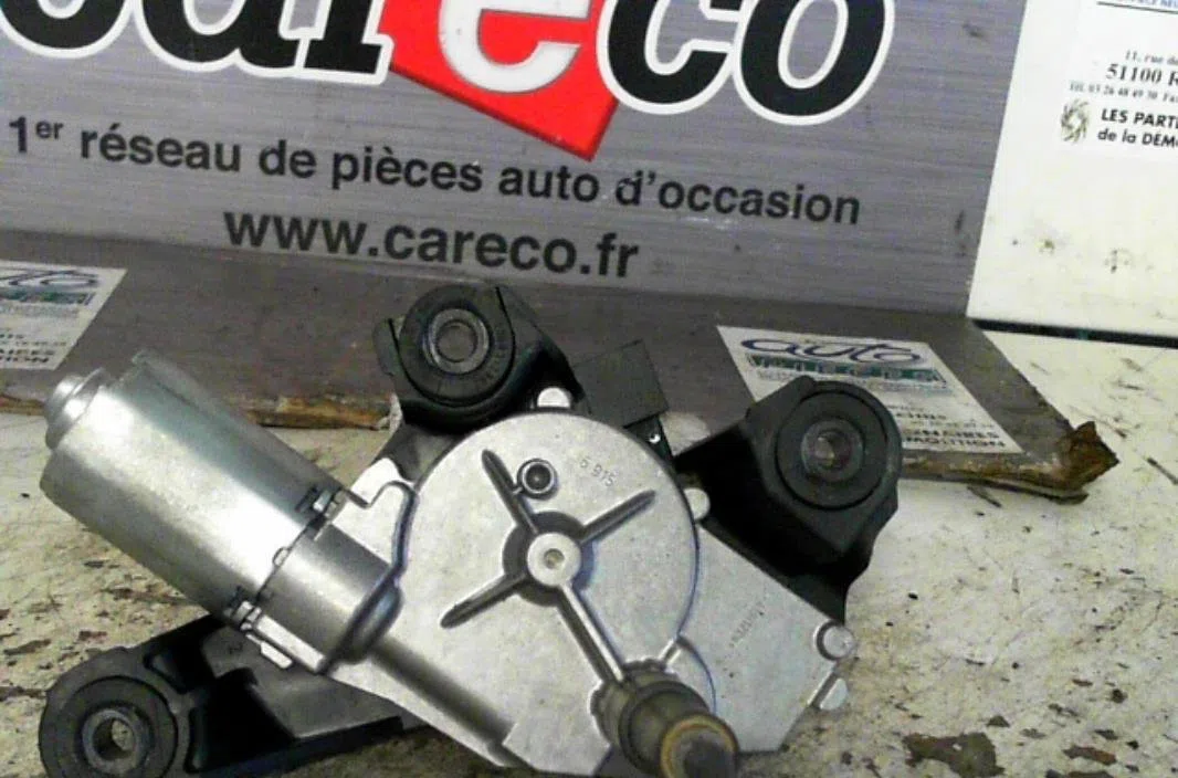 Moteur essuie-glace ar gauche RENAULT LAGUNA 3  LAGUNA 3 PHASE 1 BREAK occasion