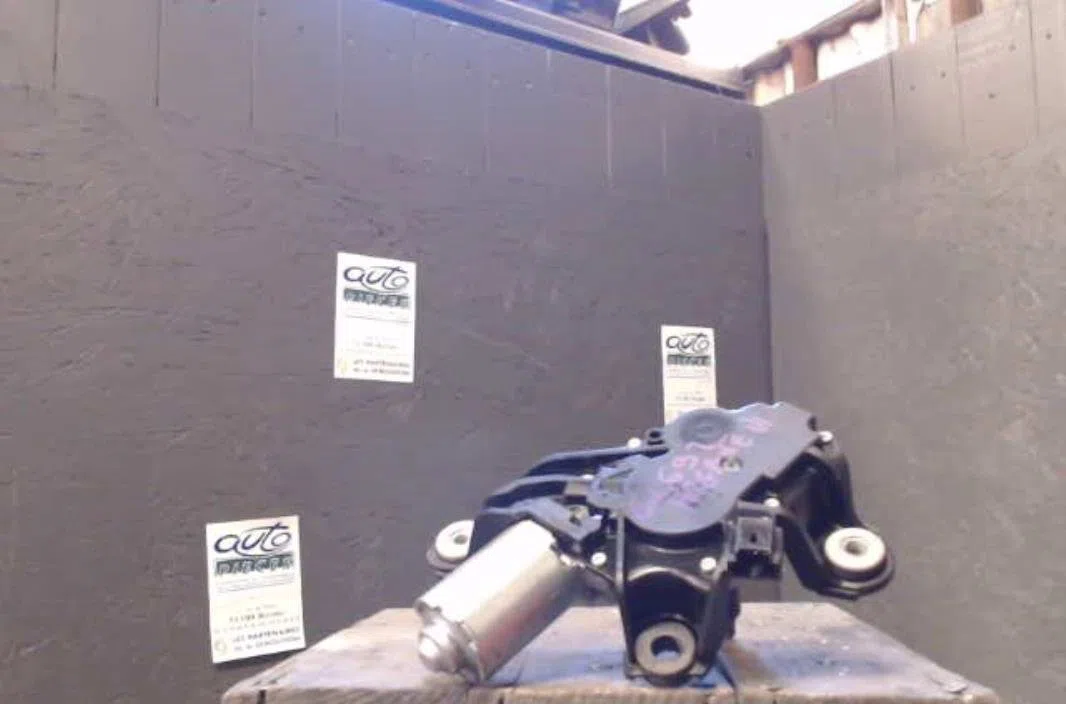 Moteur essuie-glace ar gauche RENAULT MEGANE 3  MEGANE 3 PHASE 1 occasion