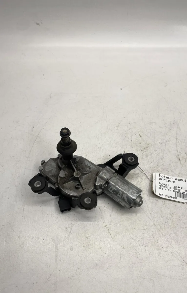 Moteur essuie-glace ar gauche Renault MEGANE III Grandtour (KZ0-1) 1.5 dci (kz1m, kz1w, kz0r) (2009) occasion