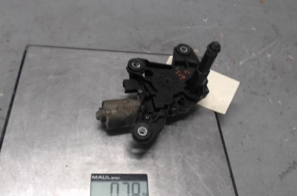 Moteur essuie-glace ar gauche Renault MEGANE IV 3-5 portes (B9A-M-N_) 1.6 dci 165 (2015) occasion