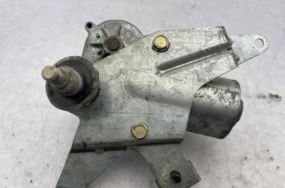 Moteur essuie-glace ar gauche RENAULT SUPER 5 occasion