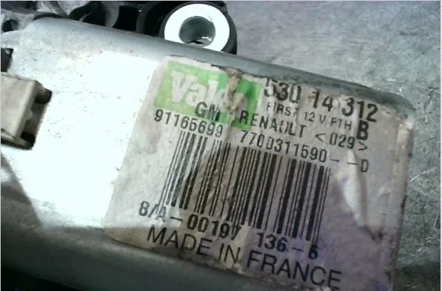 Moteur essuie-glace ar gauche Renault TRAFIC II Autobus-Autocar (JL) 1.9 dci 80 (jl0b) (2001-2006) occasion