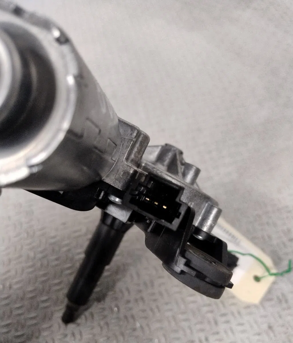 Moteur essuie-glace ar gauche RENAULT TWINGO 3  TWINGO 3 PHASE 1 occasion