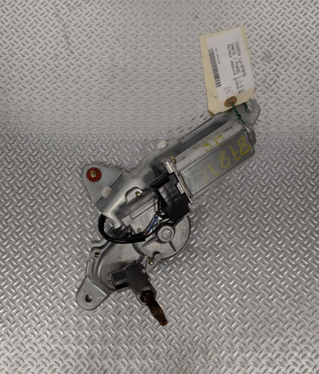 Moteur essuie-glace ar gauche Toyota YARIS (_P1_) 1.3 (ncp10_, scp12_) (1999-2005) occasion