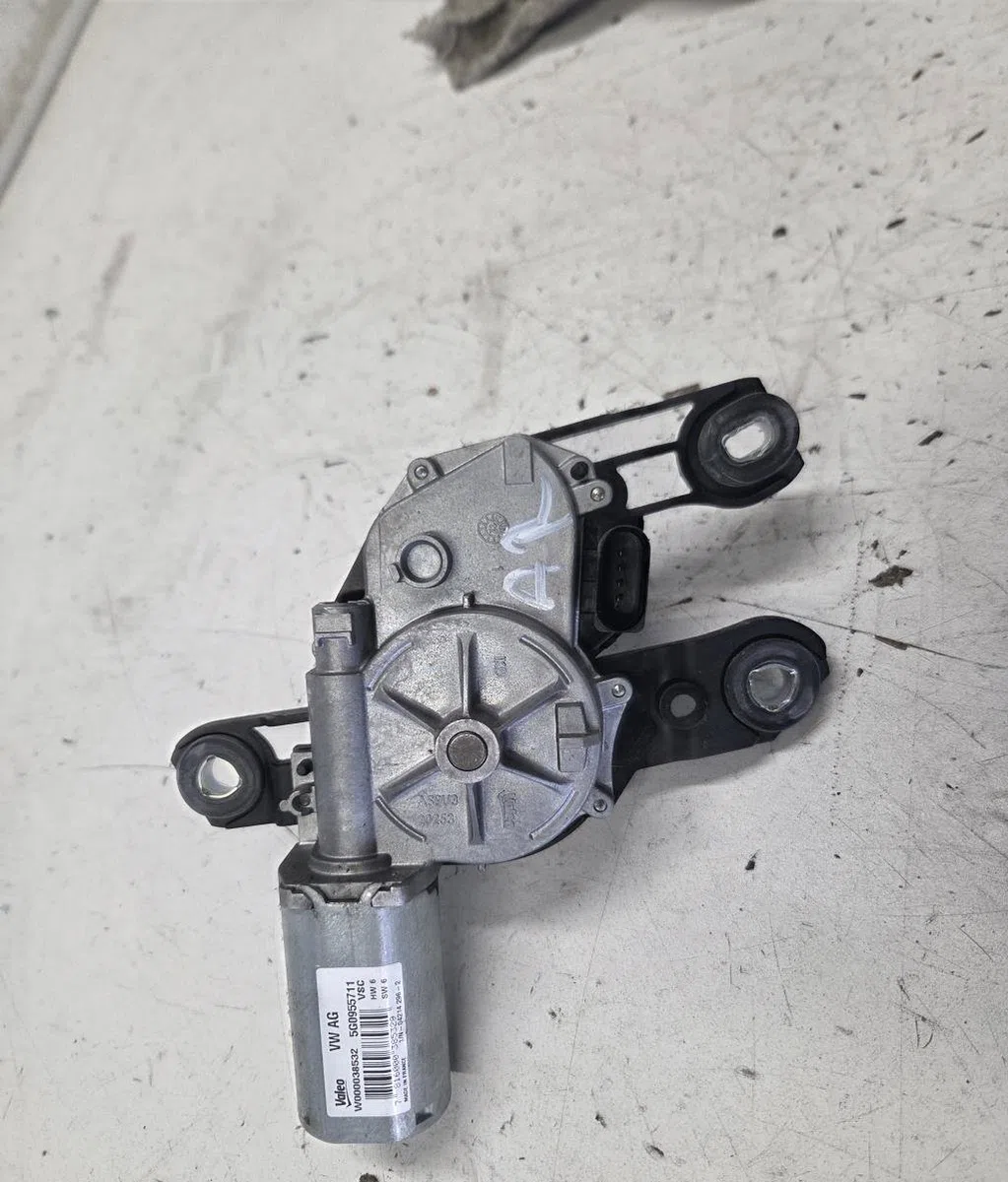 Moteur essuie-glace ar gauche VOLKSWAGEN GOLF 7 PHASE 1 occasion
