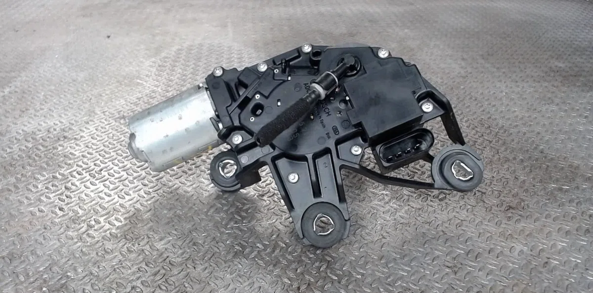Moteur essuie-glace ar gauche VOLKSWAGEN TOURAN 1  TOURAN 1 PHASE 1 occasion