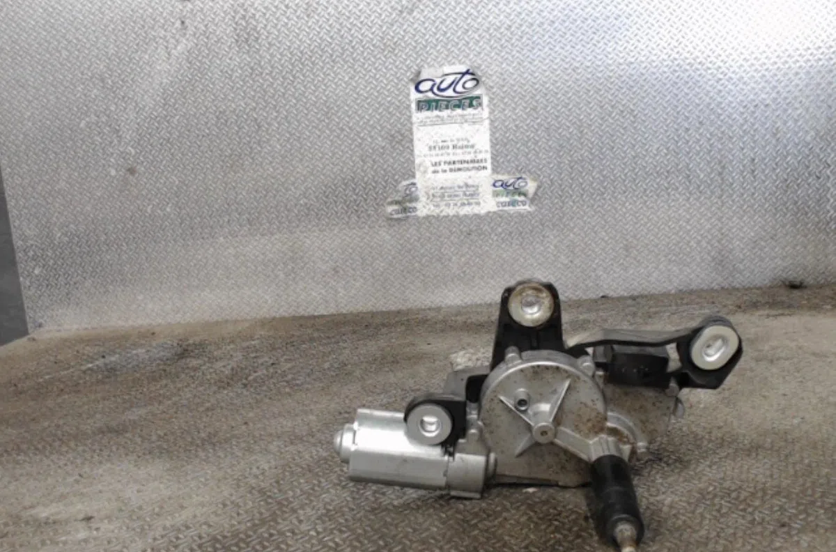 Moteur essuie-glace ar gauche Volkswagen TOURAN (1T1, 1T2) 2.0 tdi (2003-2010) 5 portes occasion