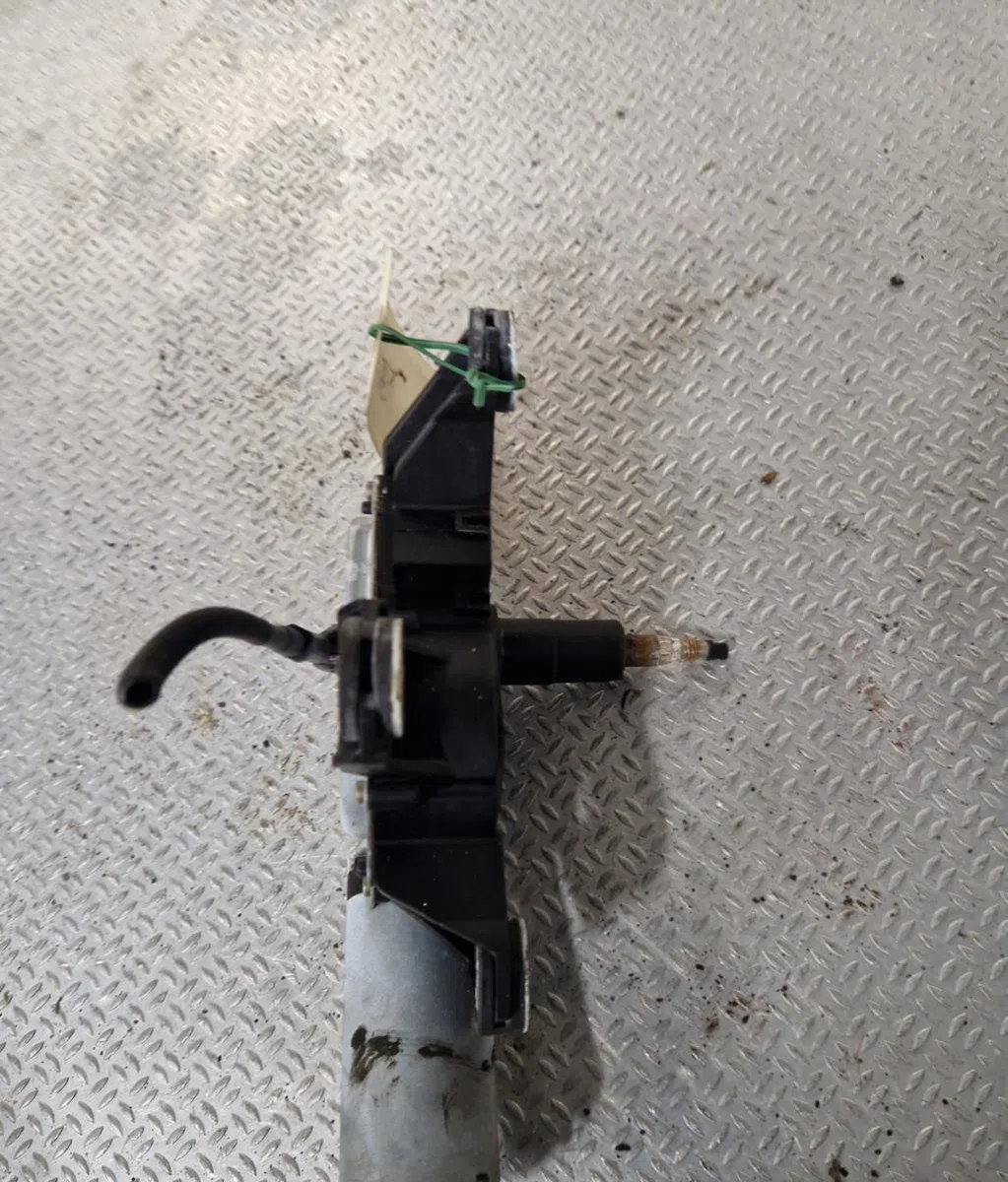 Moteur essuie-glace ar gauche VOLKSWAGEN TRANSPORTER 5 PHASE 1 occasion