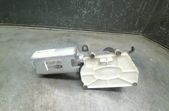 Moteur essuie-glace arrière Alfa romeo 146 (930_) 1.9 td (930.b4a) (1994-1999) occasion