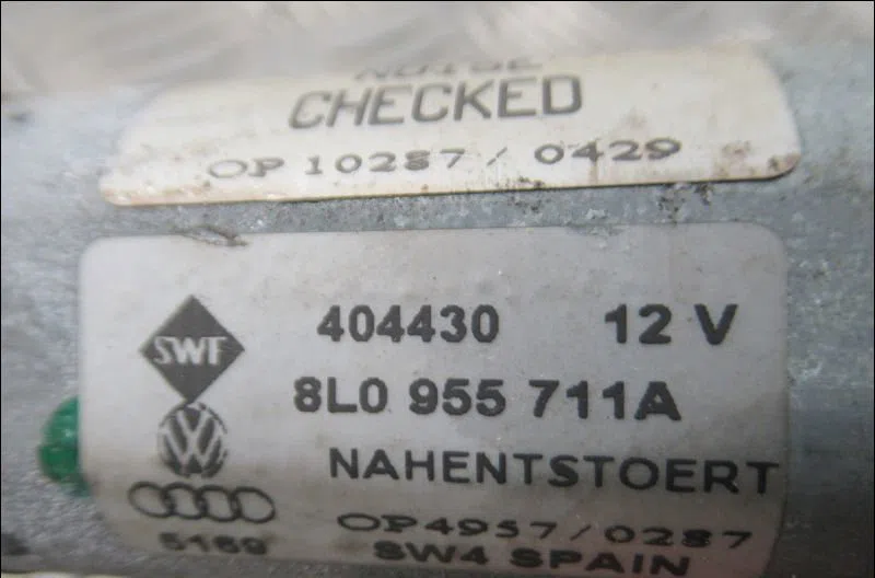 Moteur essuie-glace arrière Audi A3 (8L1) 1.9 tdi (1996-2001) occasion