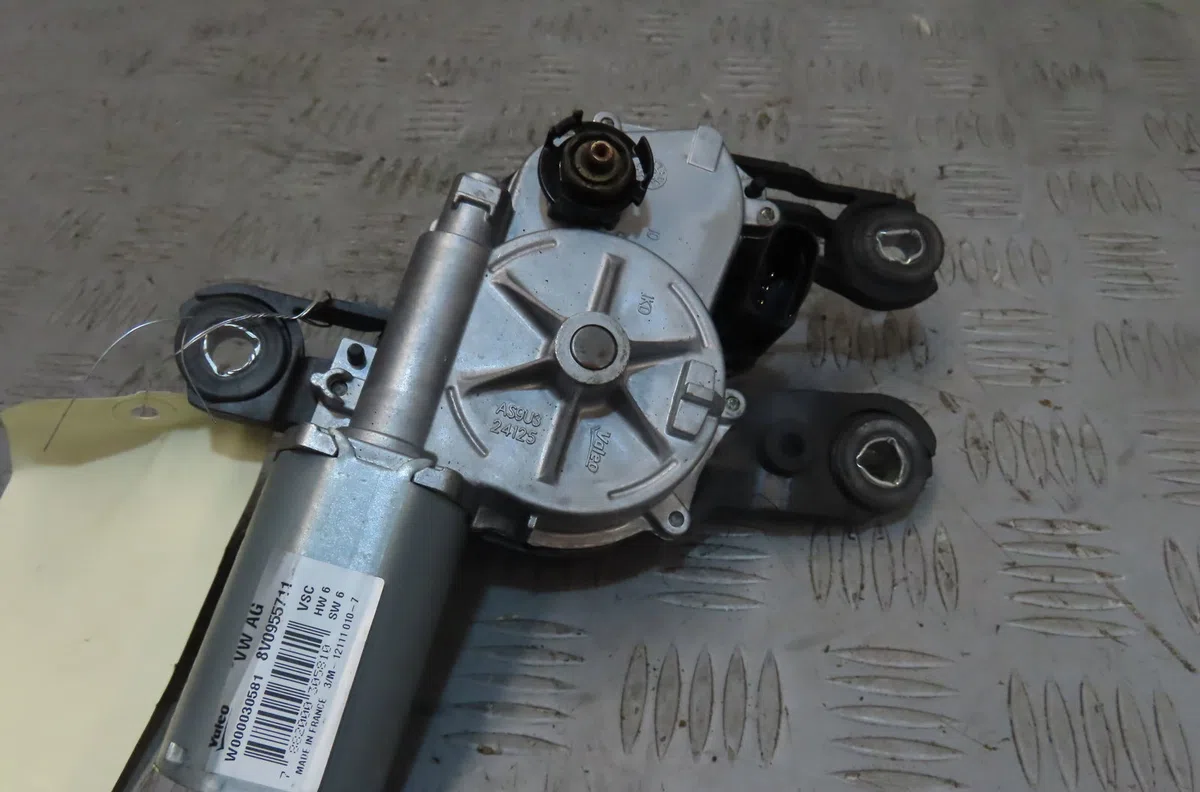 Moteur essuie-glace arrière AUDI Q2 occasion