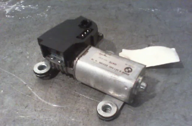 Moteur essuie-glace arrière B.M.W. SERIE 5 1998 occasion