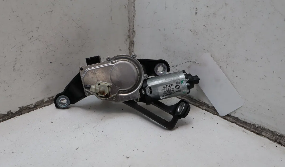 Moteur essuie-glace arrière Bmw 1 (E87) 120 d (2004-2011) occasion