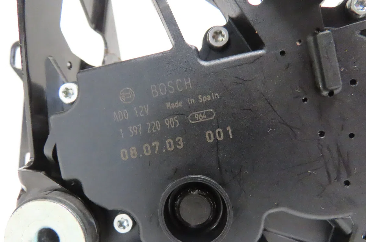 Moteur essuie-glace arrière Bmw 3 Touring (E91) 318 d (2005-2007) occasion