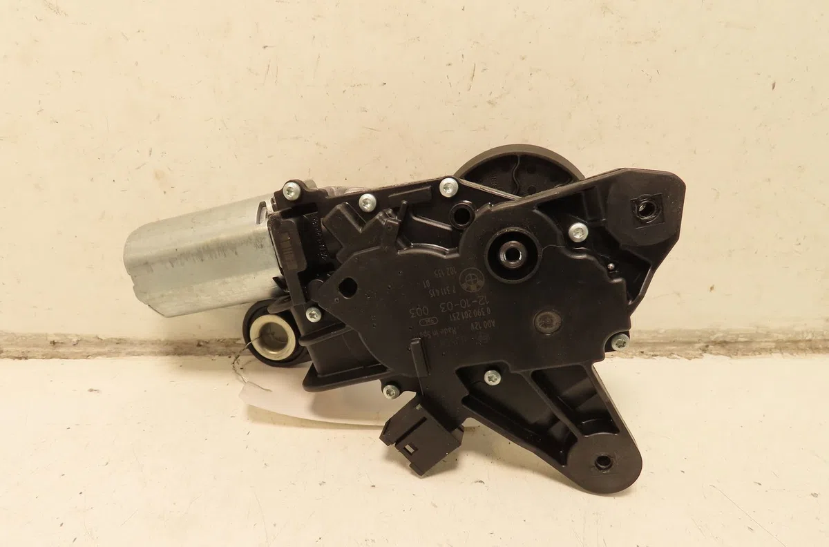 Moteur essuie-glace arrière Bmw 3 Touring (F31) 320 d (2012-2016) occasion