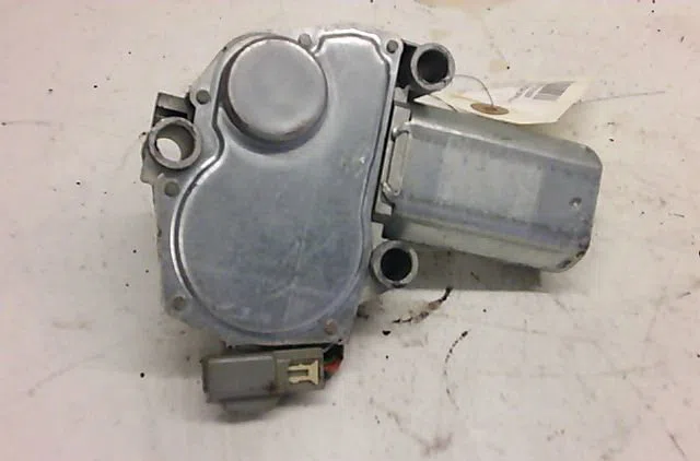 Moteur essuie-glace arrière CHRYSLER PT CRUISER occasion