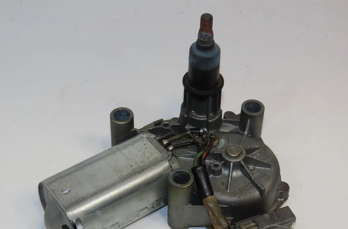 Moteur essuie-glace arrière Chrysler PT CRUISER (PT_) 2.2 crd (2002-2010) occasion