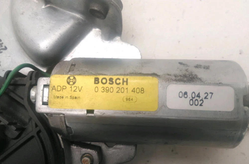 Moteur essuie-glace arrière Citroen BERLINGO - BERLINGO FIRST Monospace (MF_, GJK_, GFK_) 2.0 hdi 90 (mfrhy) (1999-2005)