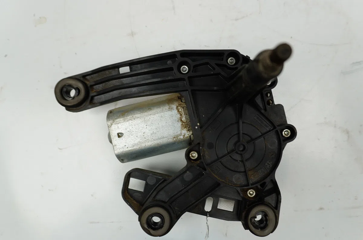 Moteur essuie-glace arrière Citroen BERLINGO Camionnette-Monospace (B9) 1.6 hdi 90 (2010-2017) occasion