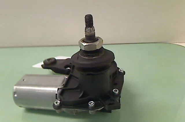 Moteur essuie-glace arrière CITROEN C1 I occasion
