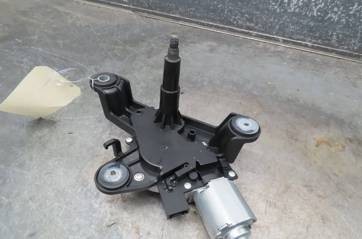 Moteur essuie-glace arrière Citroën C3 AIRCROSS II (2R_, 2C_) 1.5 bluehdi 110 (2020) occasion