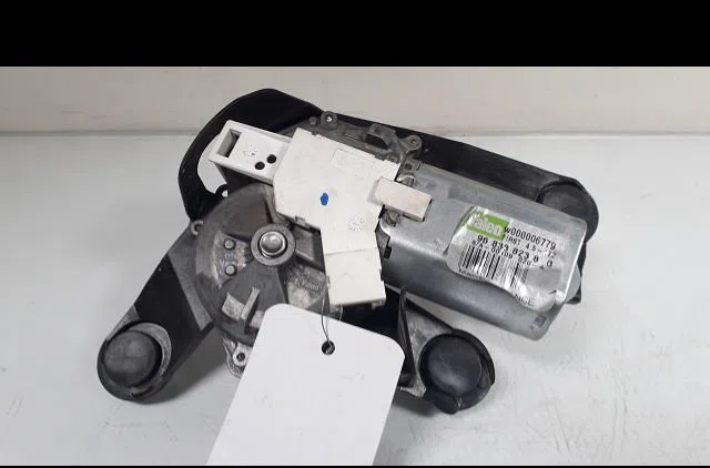 Moteur essuie-glace arrière Citroën C3 II (SC_) 1.6 bluehdi 75 (2015) occasion