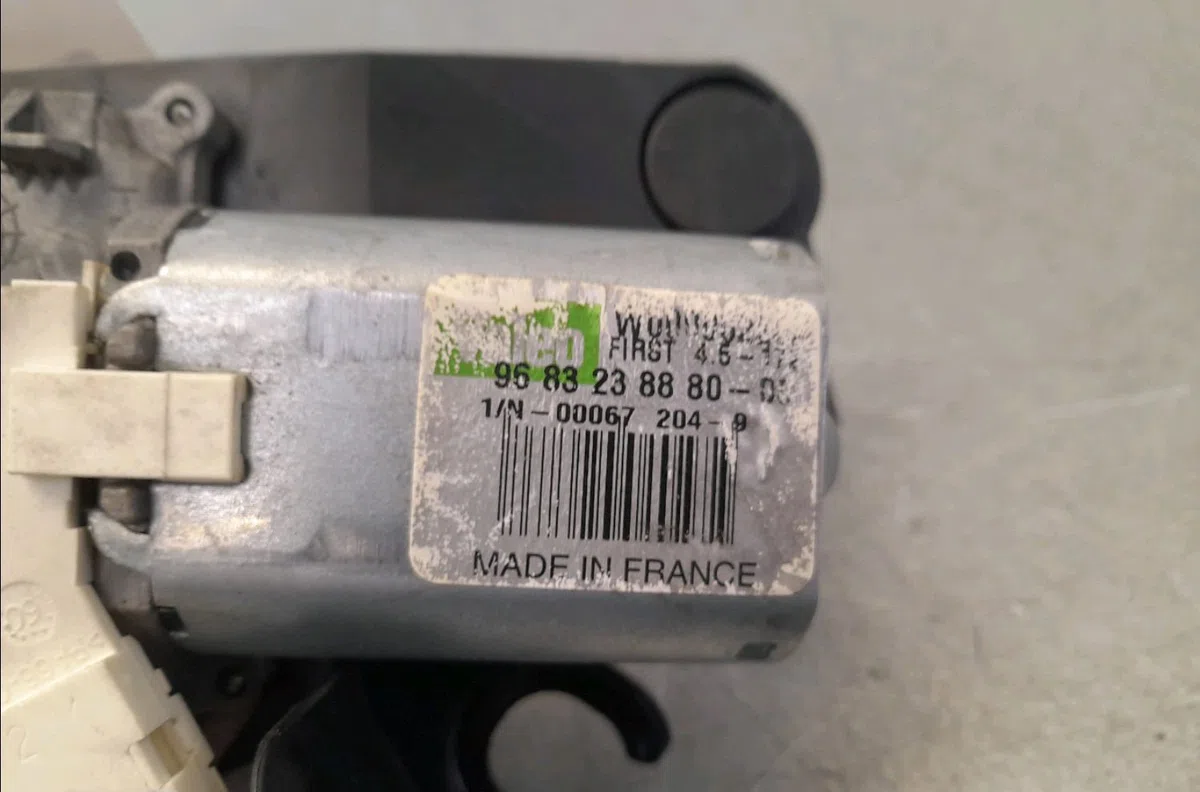 Moteur essuie-glace arrière Citroen C3 PICASSO (SH_) 1.6 vti 120 (2009) occasion