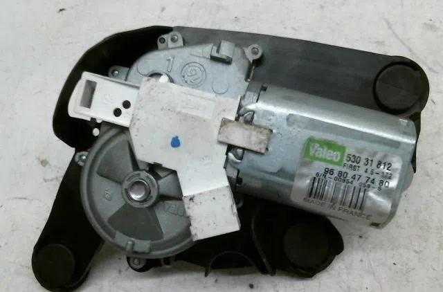 Moteur essuie-glace arrière Citroen C4 II (NC_) 1.6 bluehdi 100 (2014) occasion