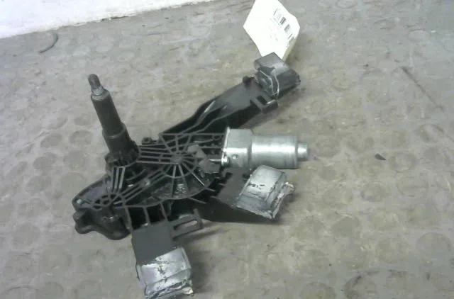 Moteur essuie-glace arrière Citroen C4 PICASSO II 1.6 bluehdi 120 (2014) occasion