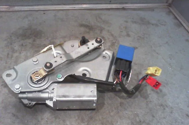 Moteur essuie-glace arrière CITROEN XANTIA 1995 occasion