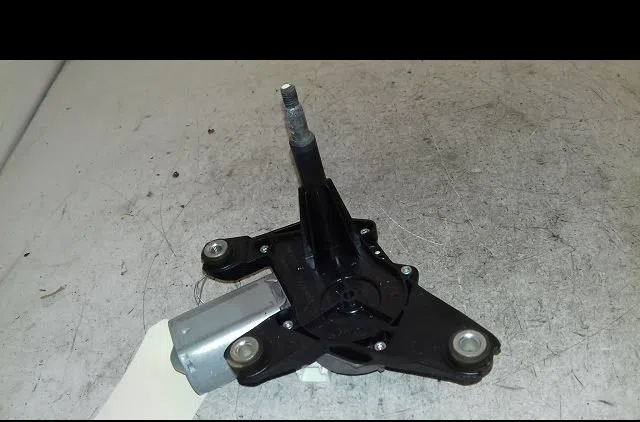 Moteur essuie-glace arrière Dacia DUSTER (HS_) 1.5 dci 4x4 (hsmc, hsmd) (2010-2018) 5 portes occasion