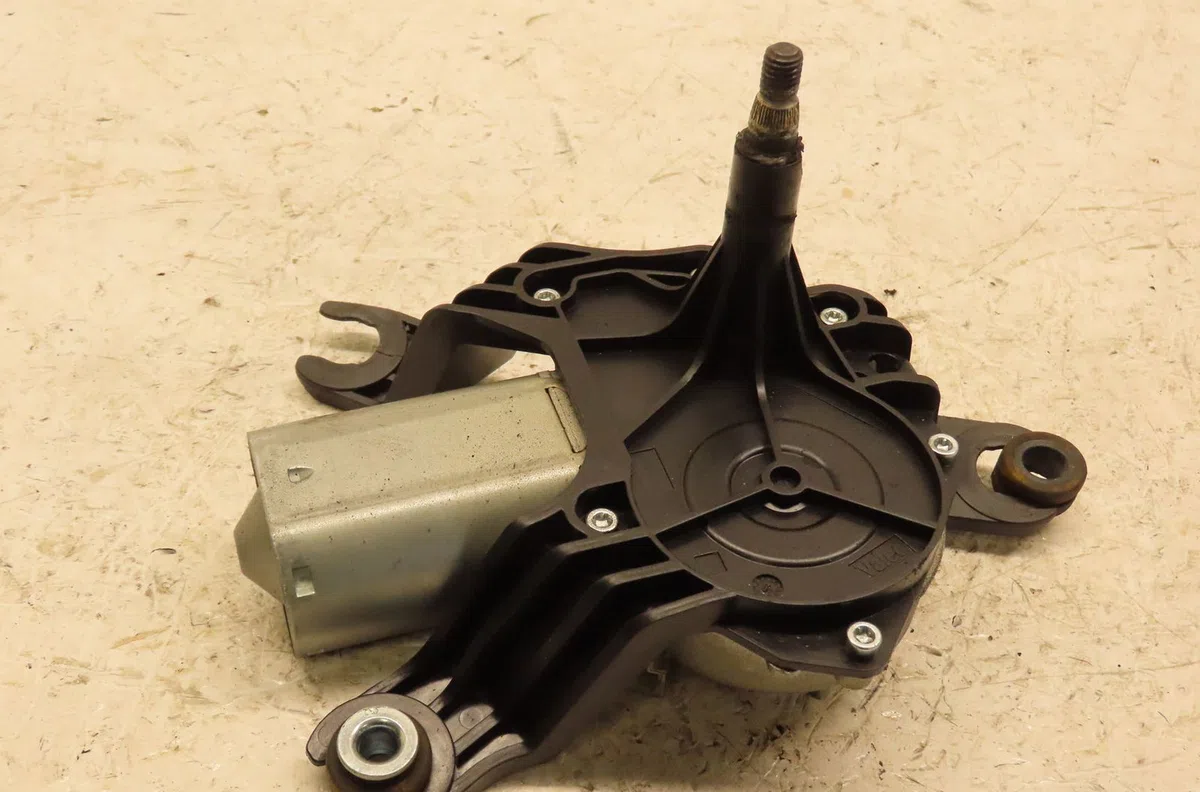Moteur essuie-glace arrière Dacia LOGAN MCV (KS_) 1.5 dci (ks0k) (2007) occasion