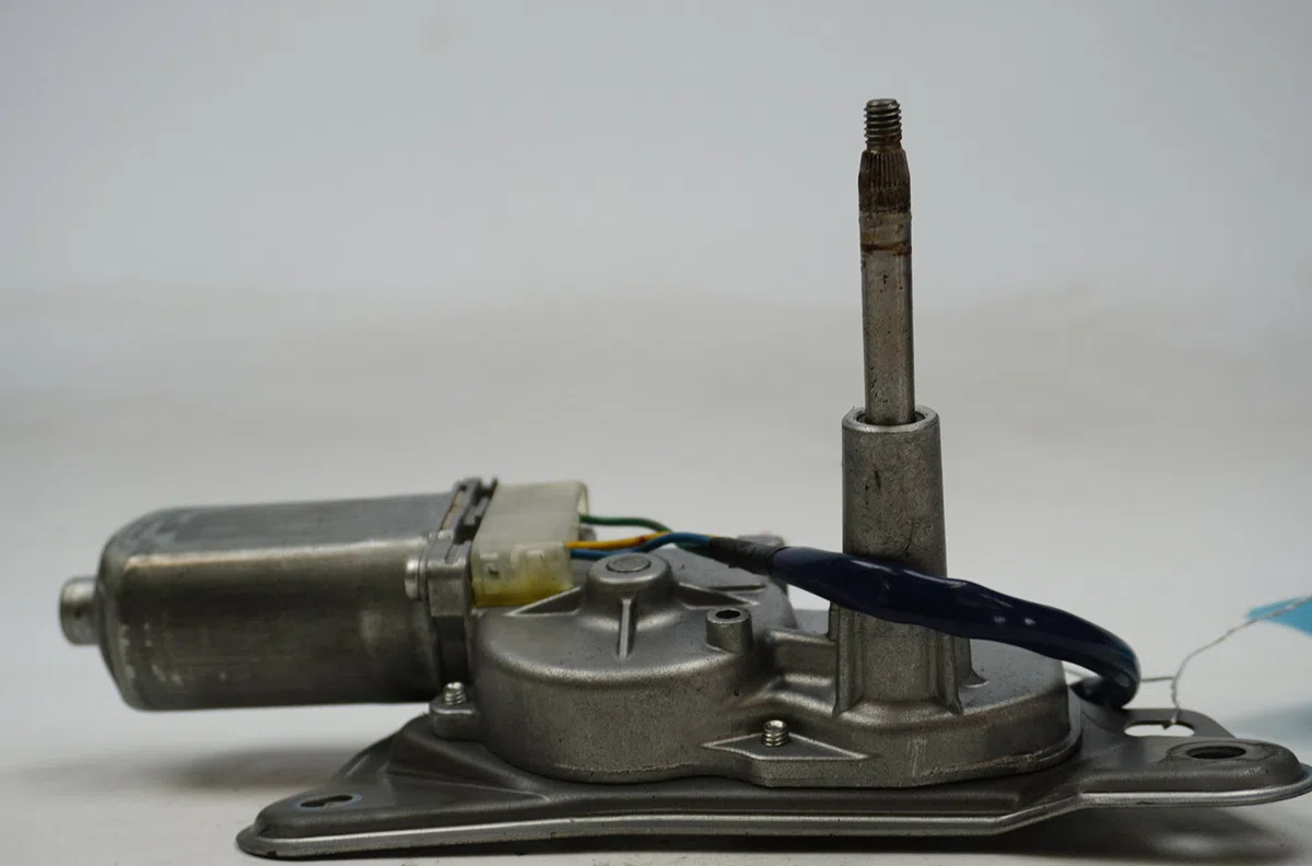 Moteur essuie-glace arrière Daihatsu SIRION (M3_) 1.0 (2005-2013) occasion