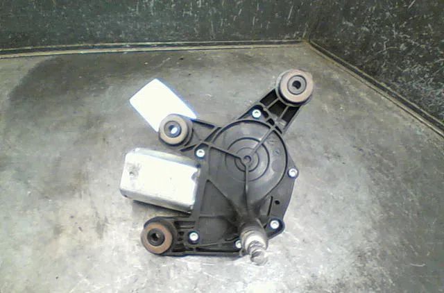 Moteur essuie-glace arrière Fiat GRANDE PUNTO (199_) 1.3 d multijet (199.axd11, 199.axd1a, 199.axd1b,... (2005-2010) 5 p