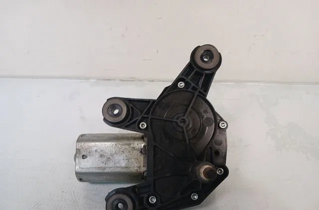 Moteur essuie-glace arrière Fiat GRANDE PUNTO (199_) 1.6 d multijet (2008) occasion