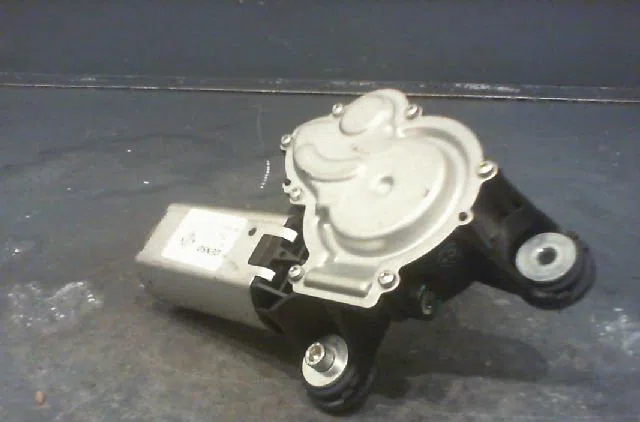 Moteur essuie-glace arrière Fiat PANDA (169_) 1.1 (169.axa1a) (2003) occasion
