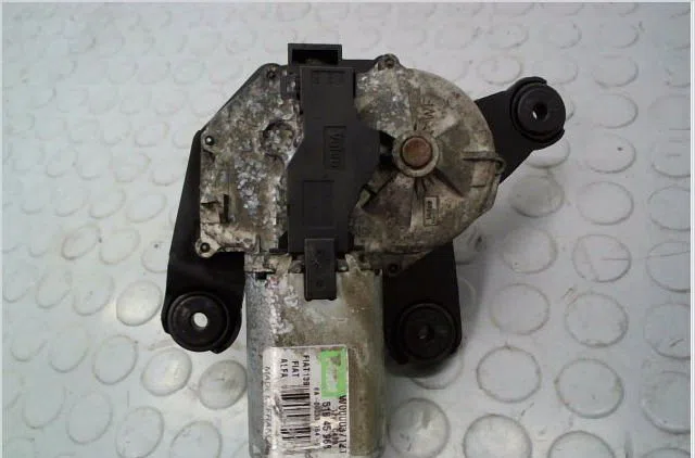 Moteur essuie-glace arrière Fiat PANDA (312_, 319_) 1.2 (312pxa1a) (2012) occasion