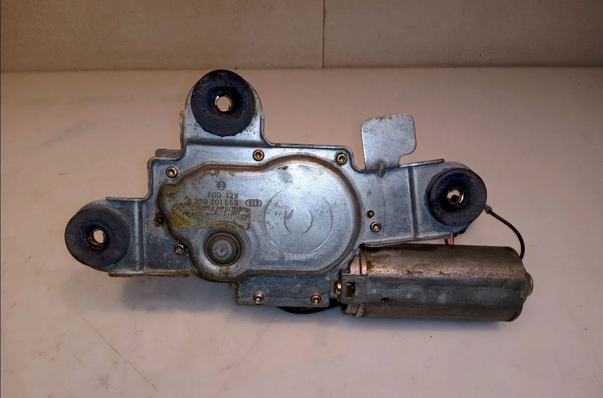 Moteur essuie-glace arrière Ford COUGAR (EC_) 2.5 v6 24v (1998-2001) occasion