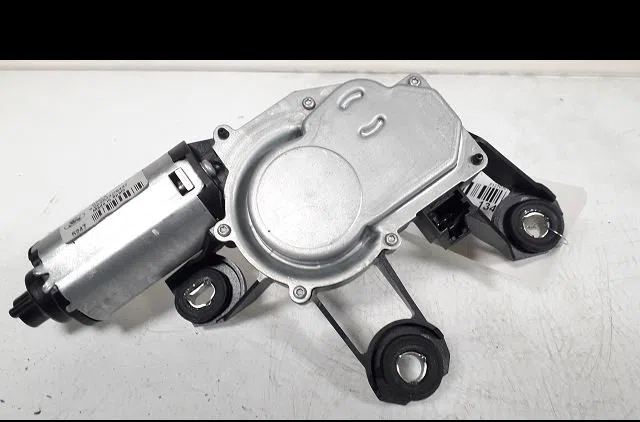 Moteur essuie-glace arrière Ford FIESTA V (JH_, JD_) 1.6 16v (2001-2008) occasion